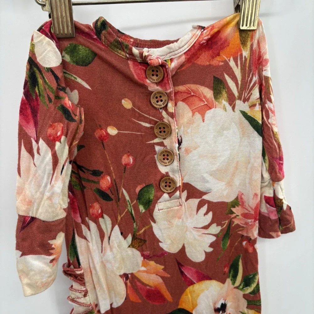 Darling Posh Peanut Floral Sleeper Snap‎ Closure Baby Size 0-3mo - #25P